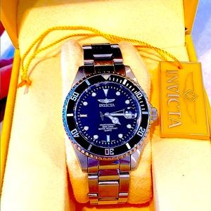 Invicta Men’s Pro Diver watch